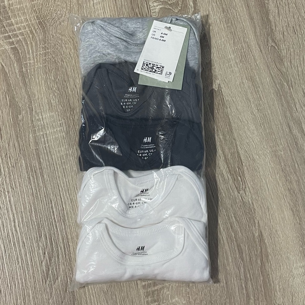H&M Onesies - 5 Pack